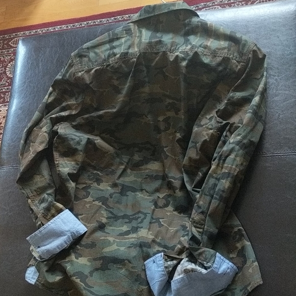 New Camo Button Down - Picture 7 of 8